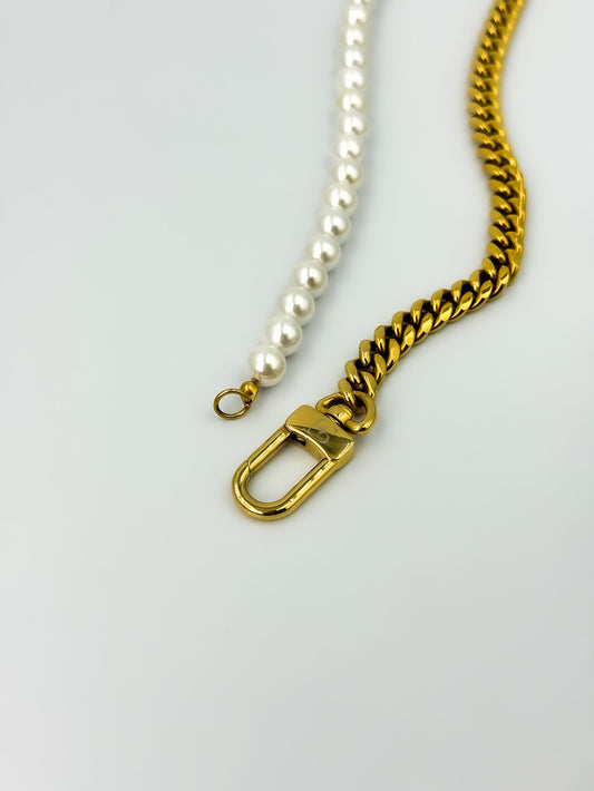 HOOK CHAIN - GOLD