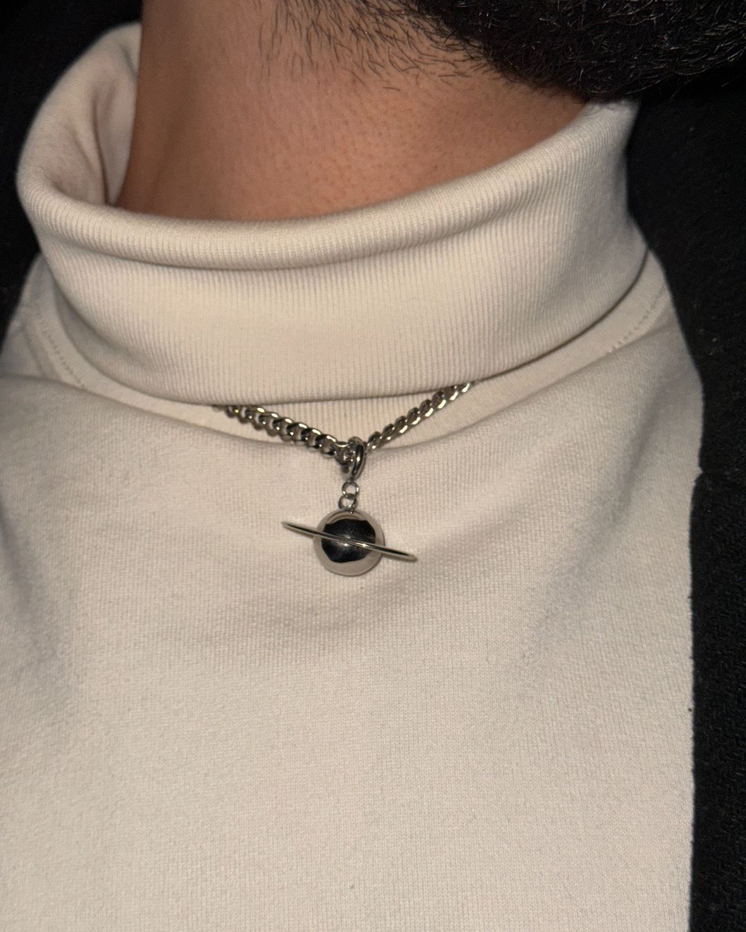 SATURN CHARM - STEEL