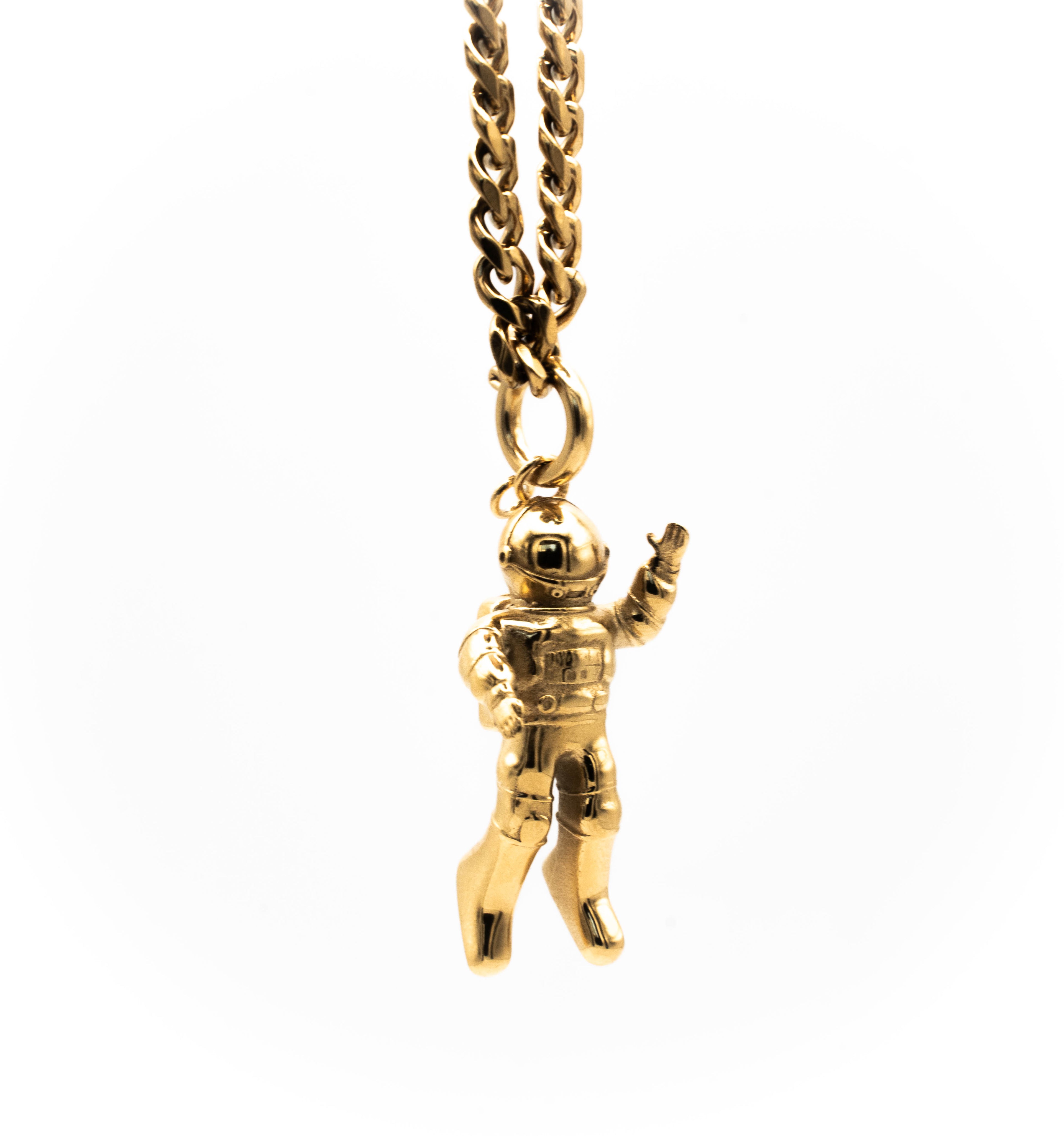 托尼·查姆 - 钢